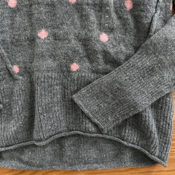 H&M L.O.G.G NWOT Sweater (M) - Picture 2 of 9